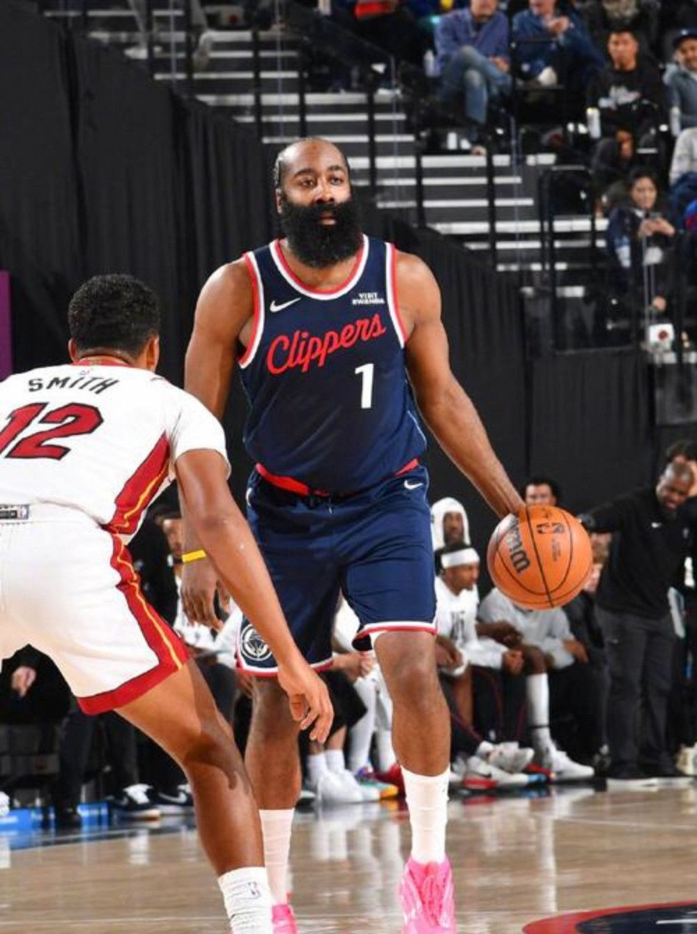 热火完胜山西队，哈登带队取胜