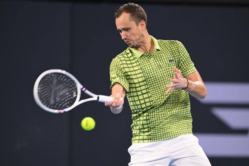 欧洲网球队逆转美国网球队，梅德韦杰夫统治全场